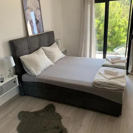 Villa Perla * Podstrana